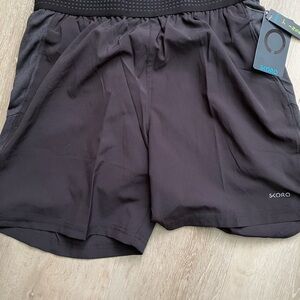 Qwick-Dry Active woven stretch shorts in Black